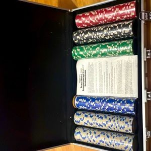 Versa Games 300 Piece Pro Poker Set